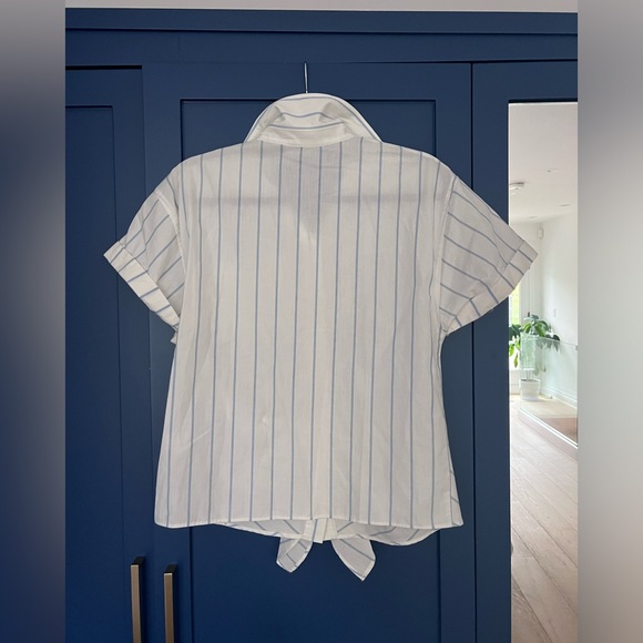 Zara Poplin Shirt tie front size xs. Loose fit - Picture 10 of 10